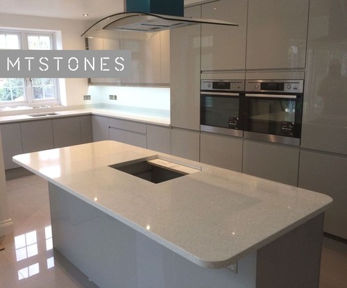 White sparkle quartz sample - white,